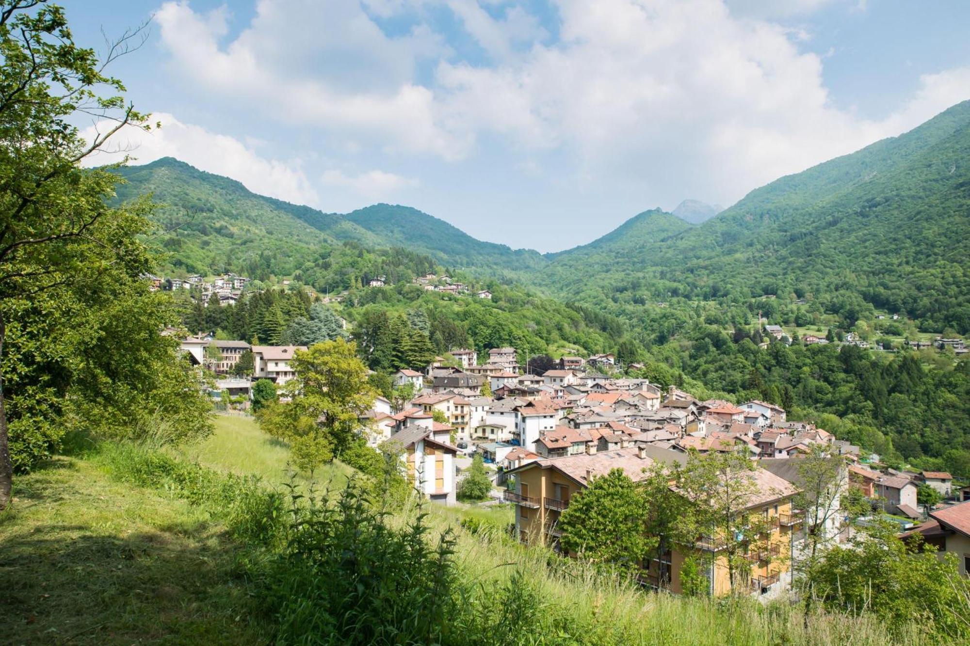 Casa Busso - Happy Rentals Esino Lario Exteriér fotografie